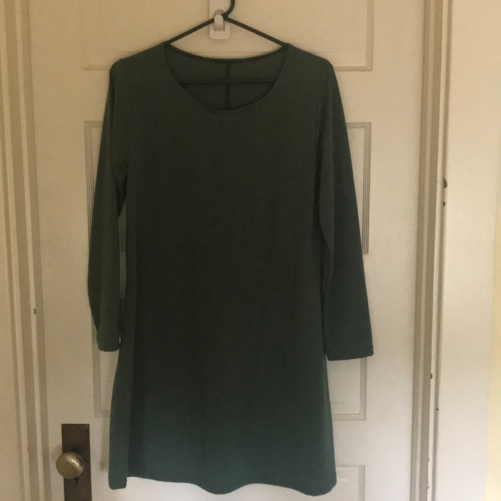 Simple Green Dress